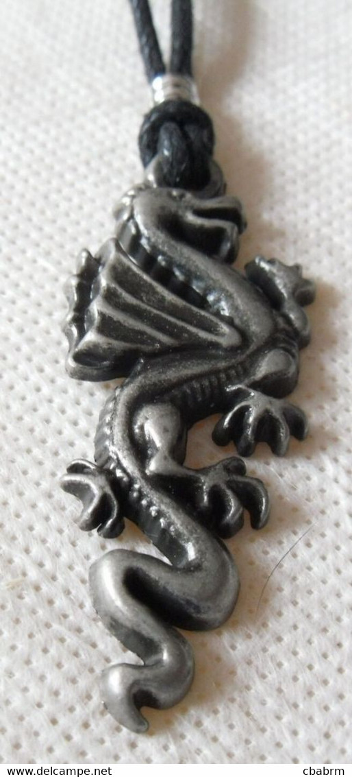 DRAGON Pendentif Métal Avec Cordon Réglable - Pendentifs