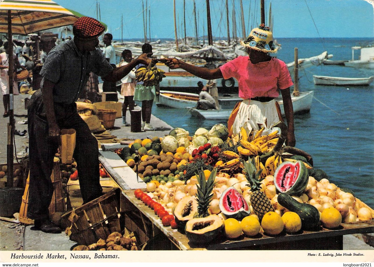 BAHAMAS - HARBOUR SIDE MARKET; NASSAU 1978 / P34 - Bahamas