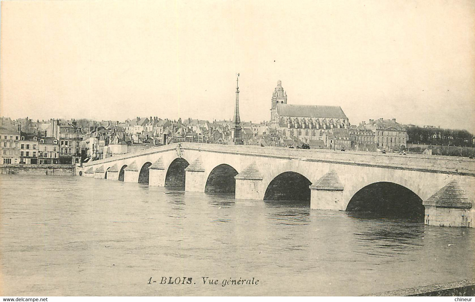 BLOIS VUE GENERALE - Blois