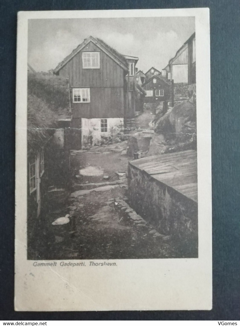 Danmark - Postcard - - Gammel Gadeparti, Thorshavn - Circulated 1926 - Denmark