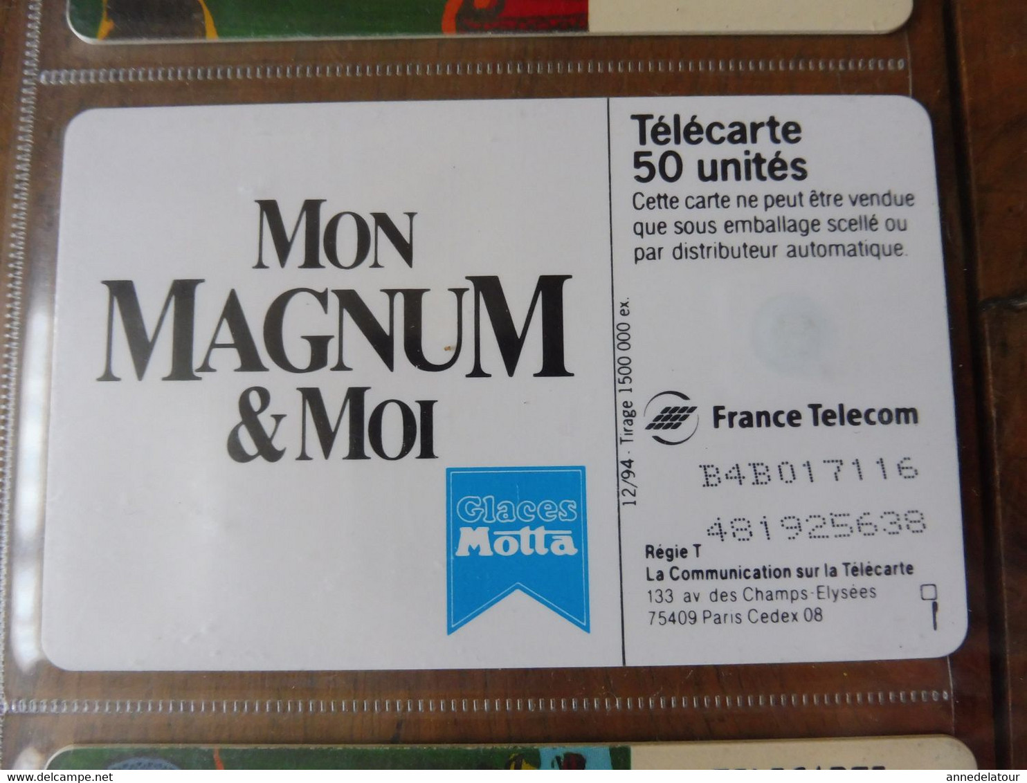 8 Télécartes  FRANCE TELECOM   publicités pour (variétés de chewing gum, Tic Tac, Magnum , Suc des Vosges, etc)