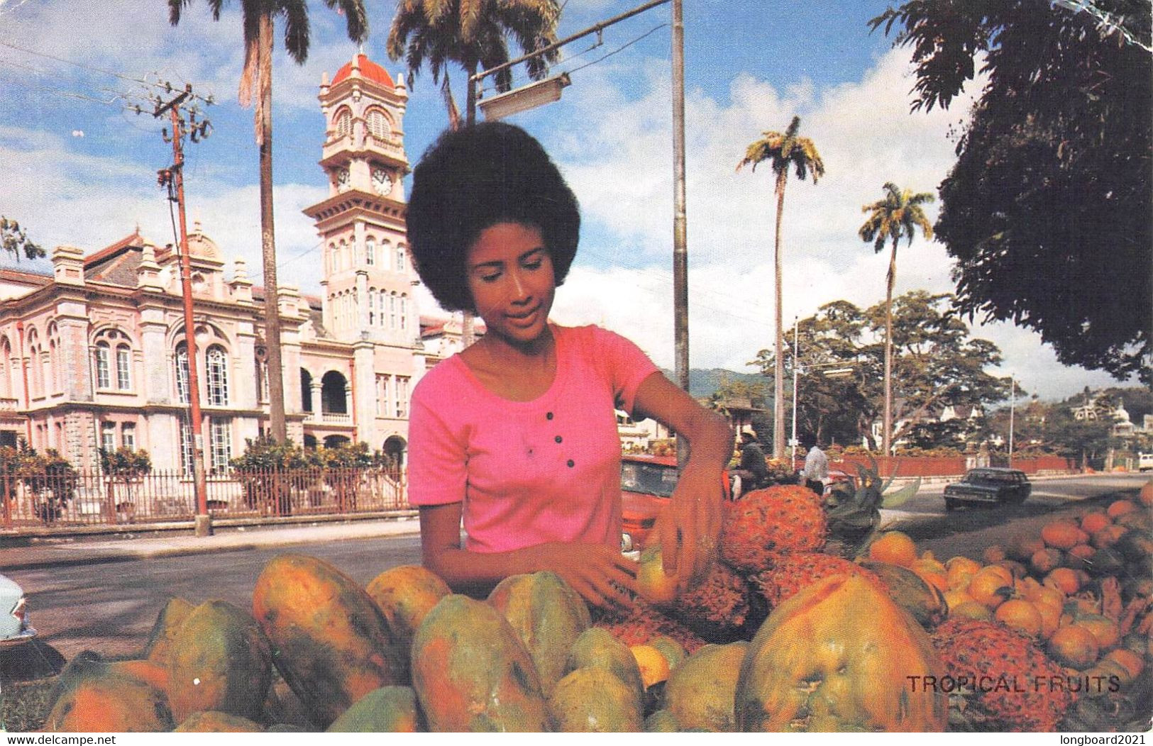 TRINIDAD - TROPICAL FRUITS ON SALE OPPOSITE QUEENS ROYAL COLLEGE 1976 / P59 - Trinidad