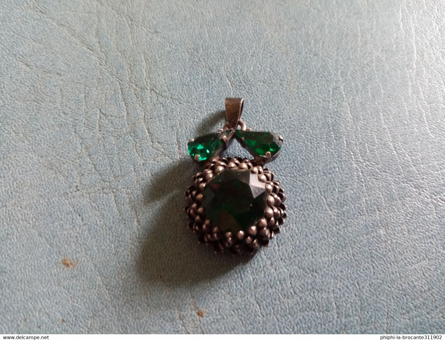 PENDENTIF VERT VINTAGE - Autres & Non Classés