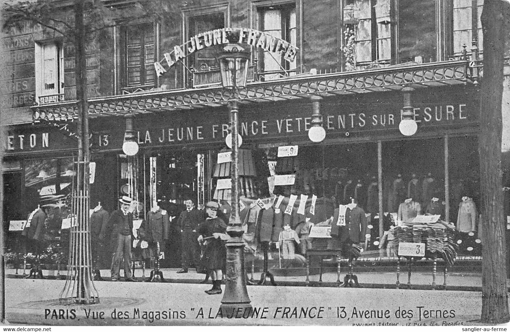 CPA 75 PARIS XVIIe PARIS VUE DES MAGASINS A LA JEUNE FRANCE 13 AVENUE DES TERNES - Paris (17)