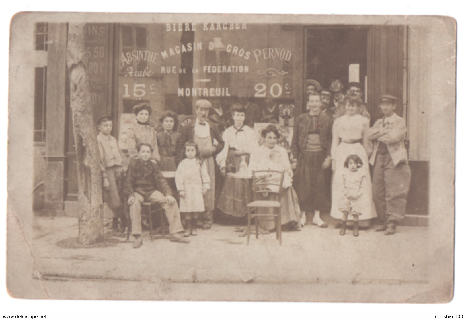 2 CARTES PHOTOS DE 1905 : CAFE - MAISON " HOUY " - MAGASIN DE GROS RUE DE LA FEDERATION MONTREUIL - BIERE KARCHER -4 R/V - Te Identificeren