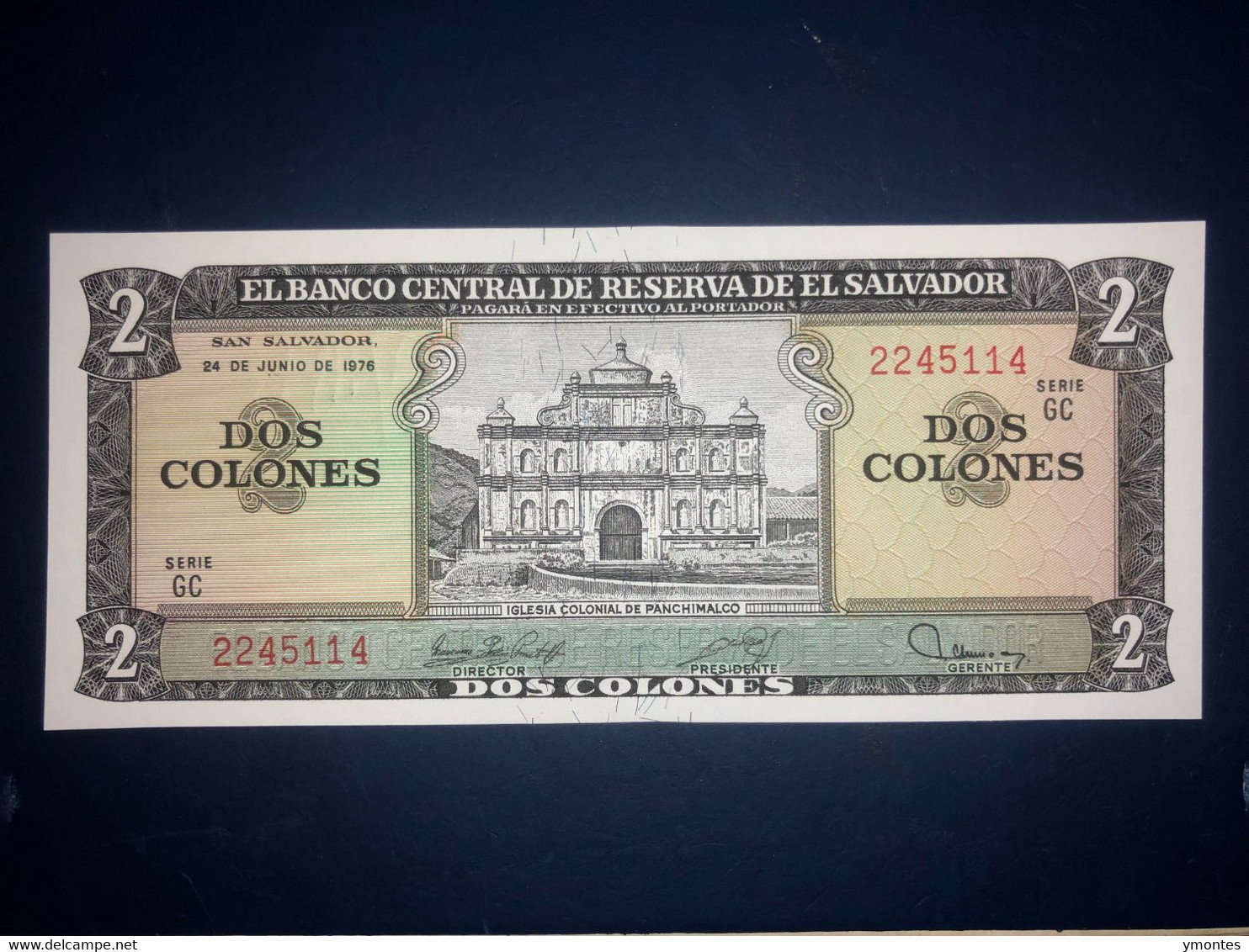 UNC El Salvador Banknote P124a ( 06/24/1976) 2 Colones - El Salvador