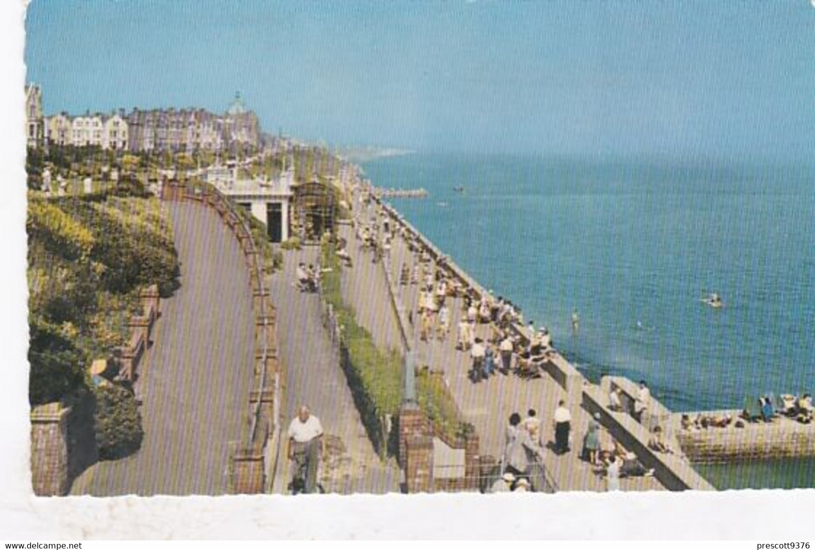 Unused  Postcard, Essex, The Promenade, Clacton On Sea - Clacton On Sea