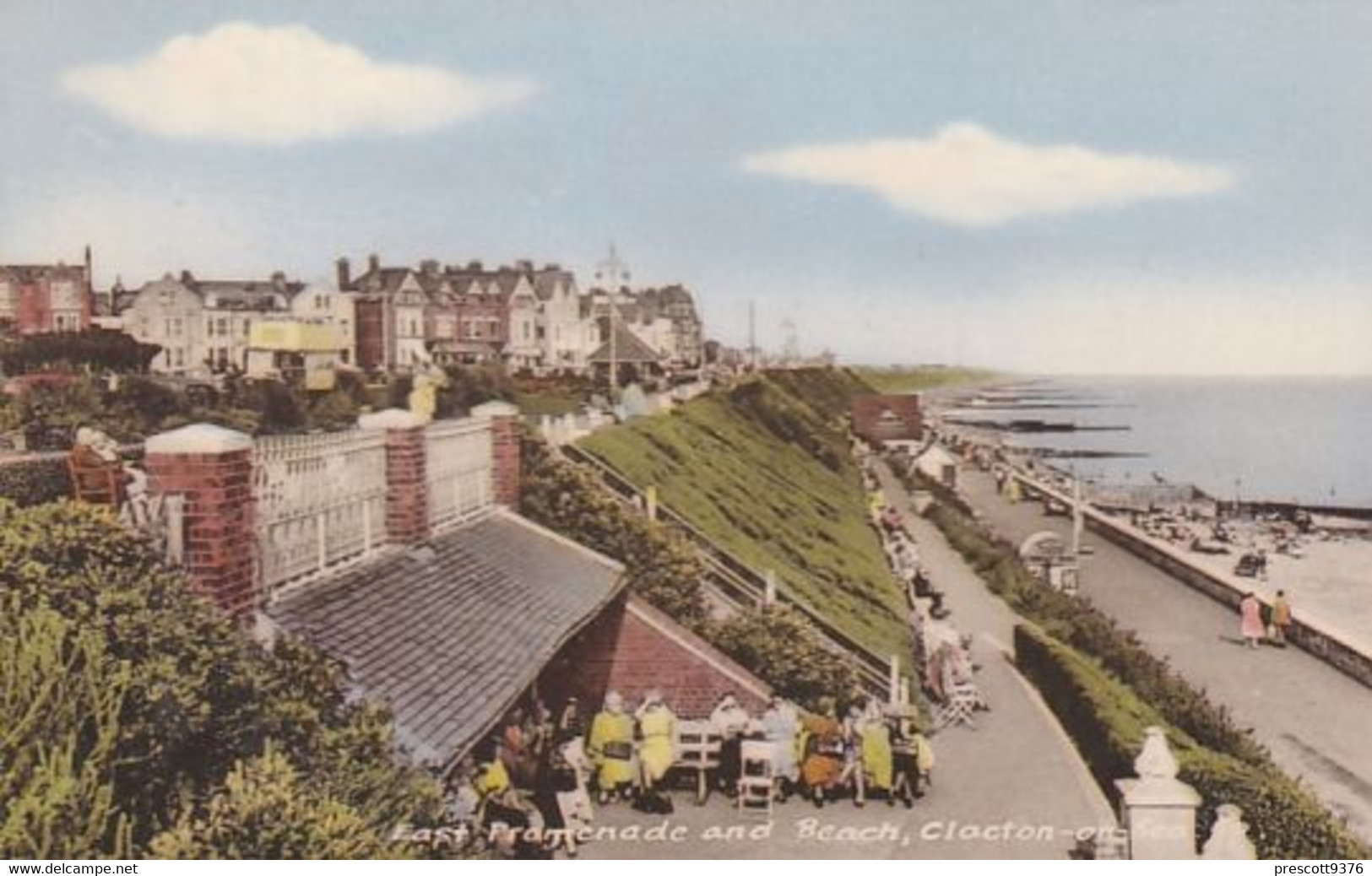 Unused  Postcard, Essex, East Promenade & Beach, Clacton On Sea - Clacton On Sea