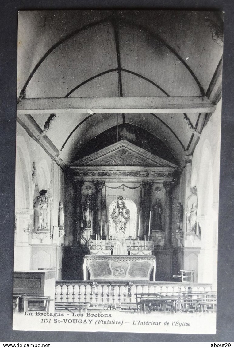 CPA 29 SAINT VOUGAY - RARE - L'Intérieur De L'Eglise - Edit. Abgral Bocquenet - Réf. P 166 - Saint-Vougay