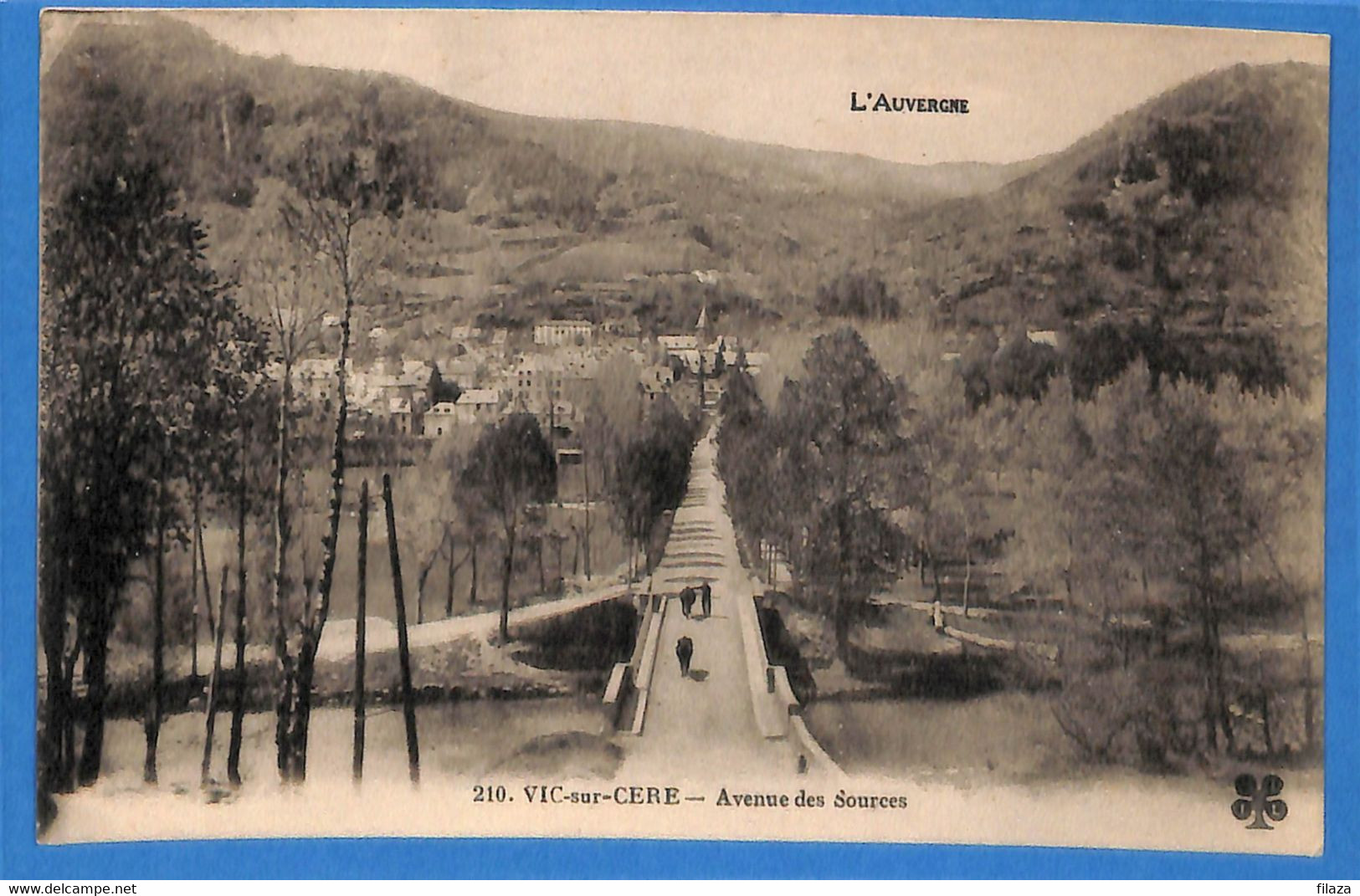 15 - Cantal -  Vic Sur Cere - Avenue Des Sources   (N5453) - Autres & Non Classés