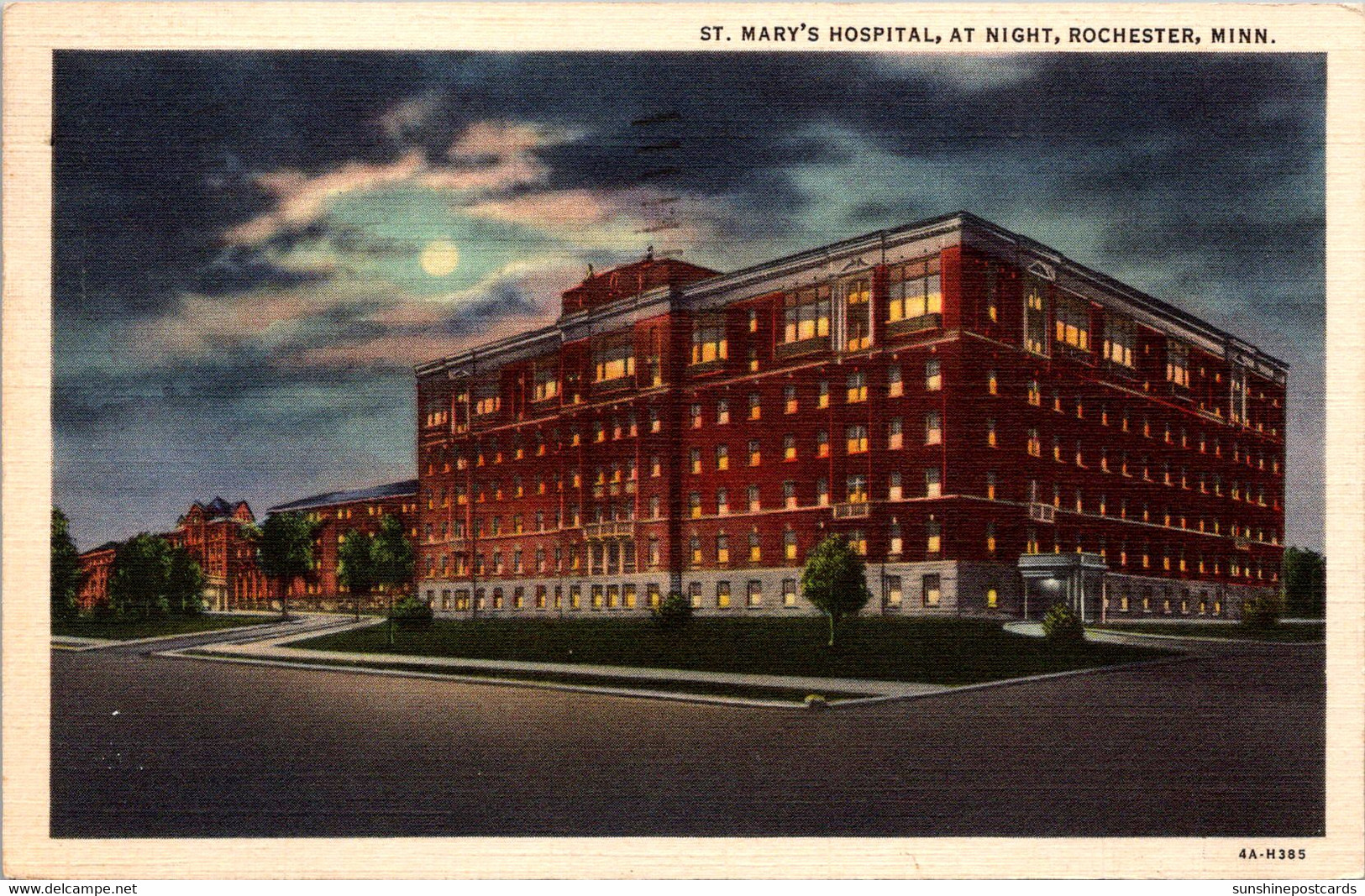 Minnesota Rochester St Mary's Hospital At Night 1936 Curteich - Rochester