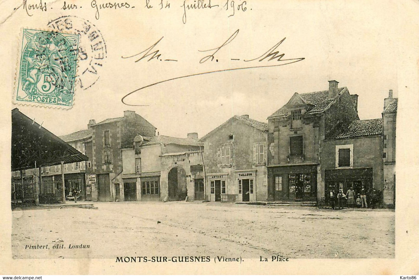 Monts Sur Guesnes * La Place Du Village * ANTIGNY Tailleur - Monts Sur Guesnes