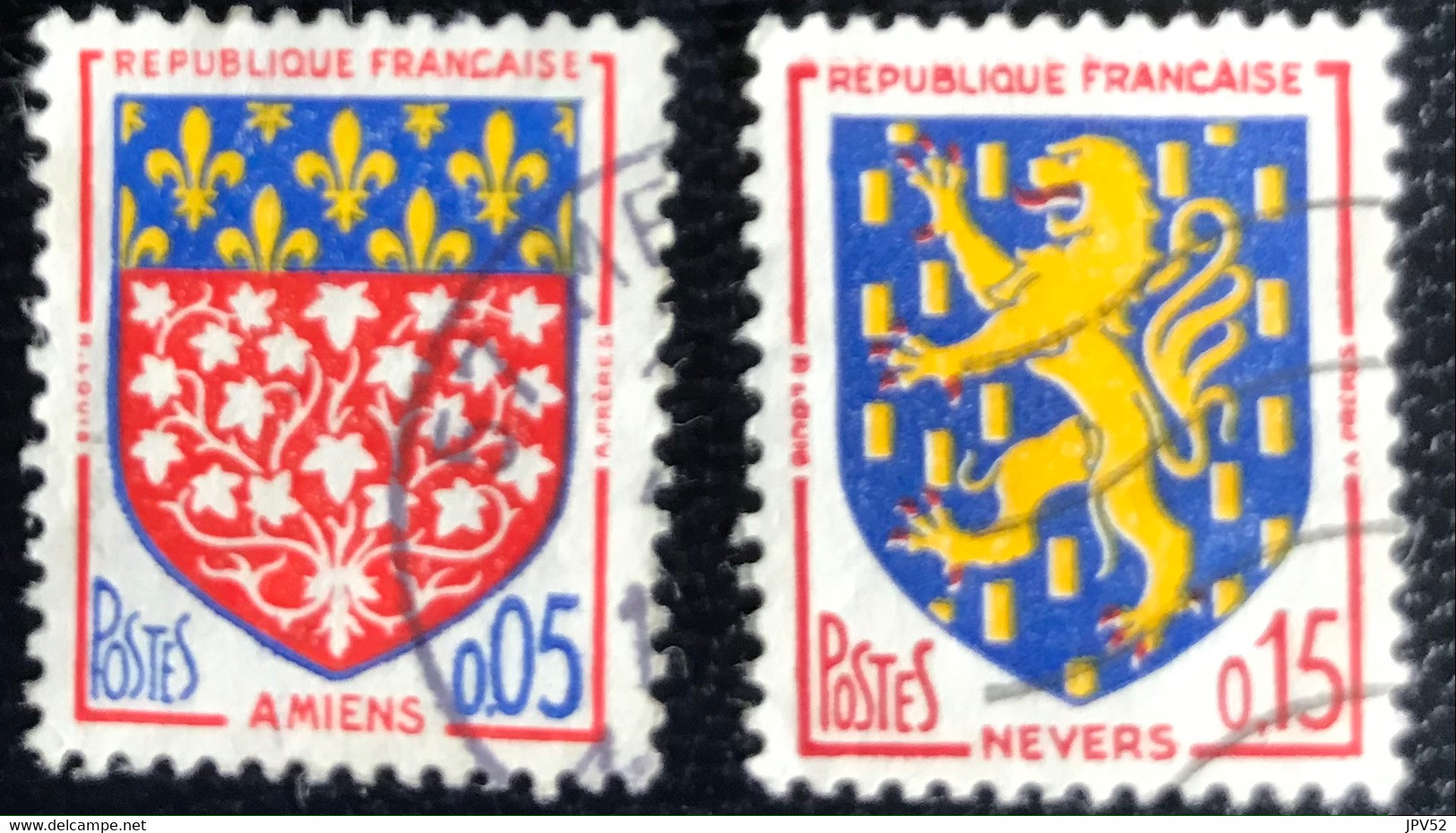 France - République Française - W1/14 - (°)used - 1962 - Michel 1406/07 - Stadswapens Amiens - Nevers - Usati