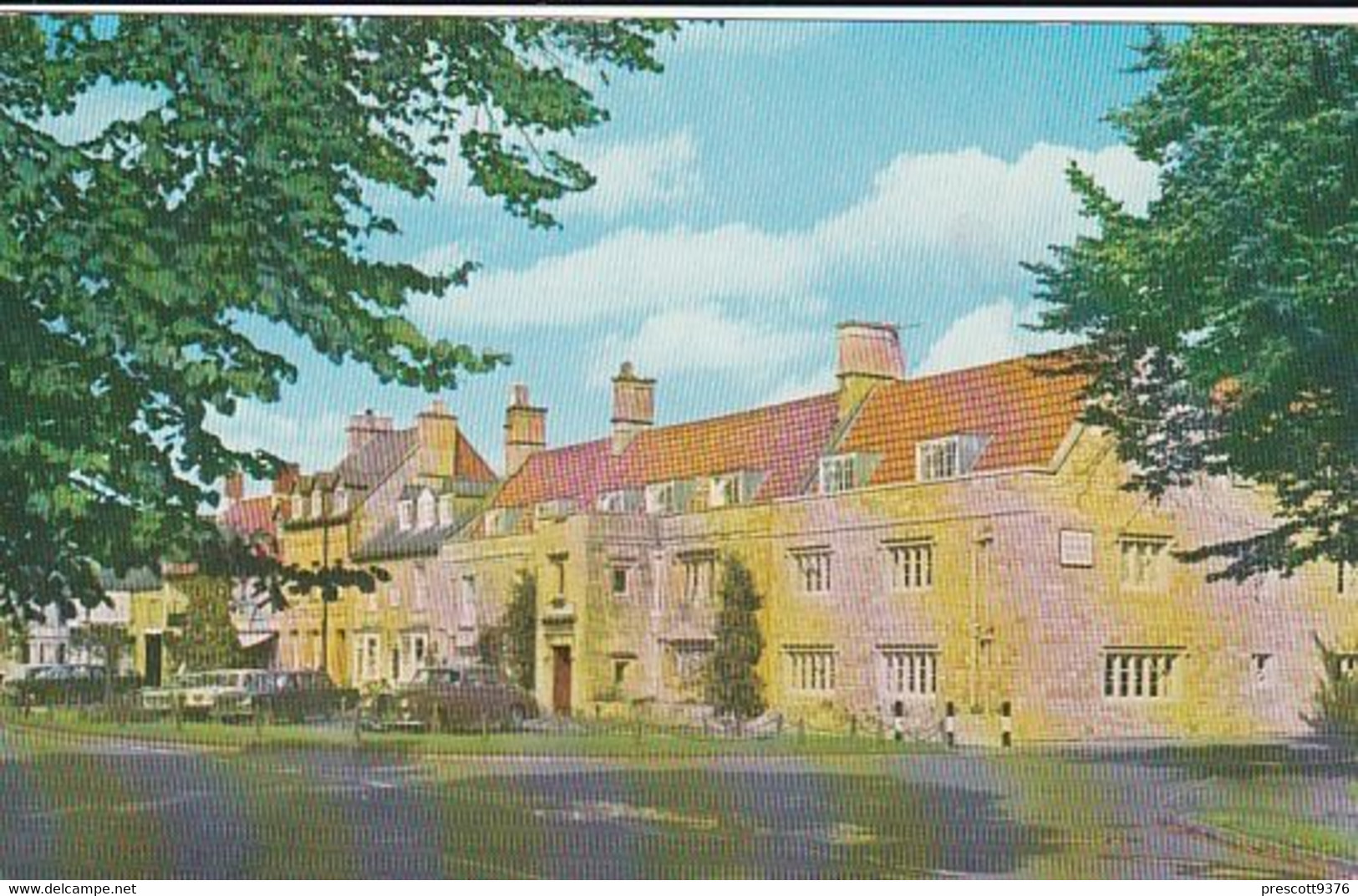 Unused  Postcard, Gloucestershire, Manor House Hotel, Moreton In Marsh - Cheltenham