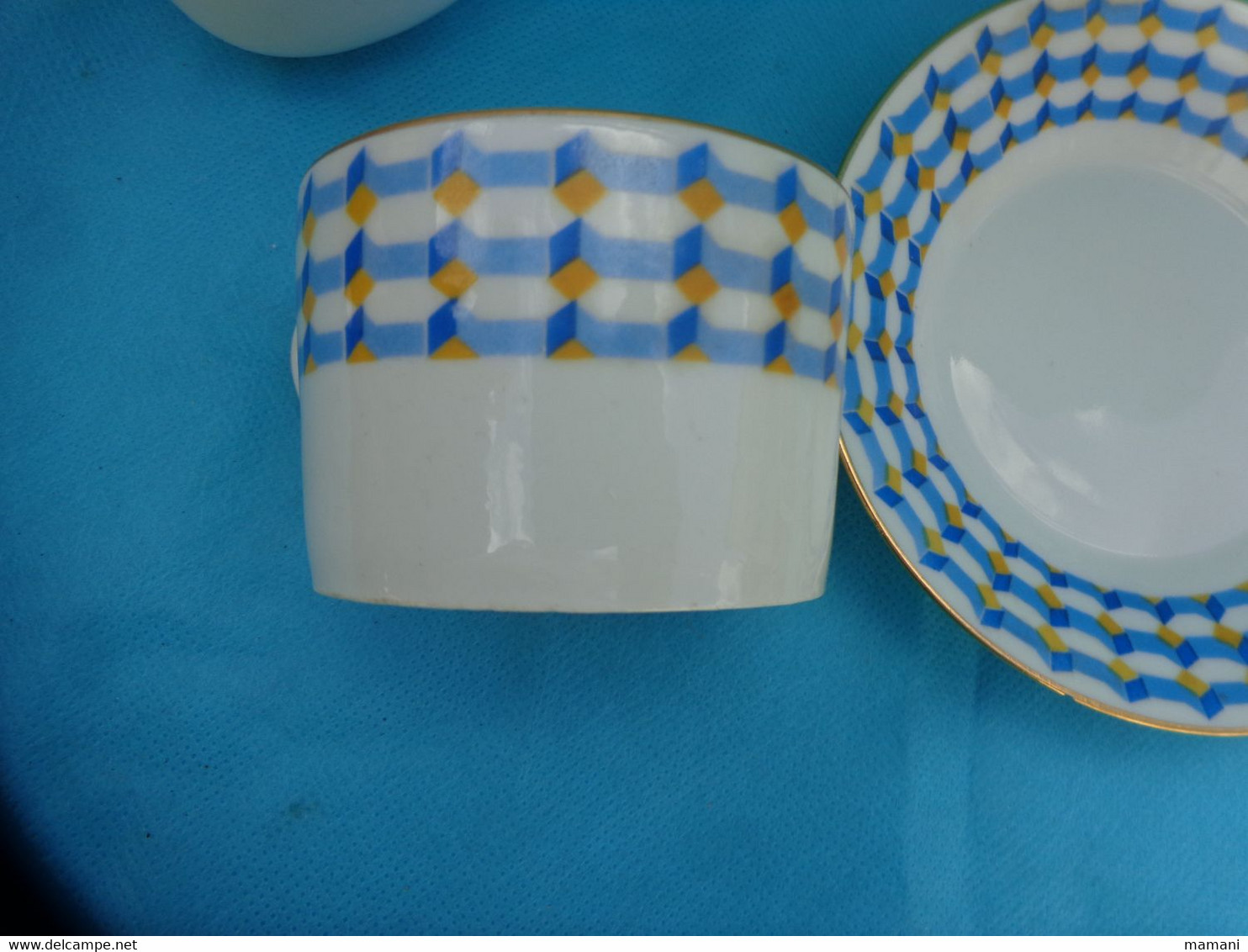 Tasse - Sous Tasse - Pot A Creme Porcelaine De Limoges F. Legrand & Cie - Kopjes