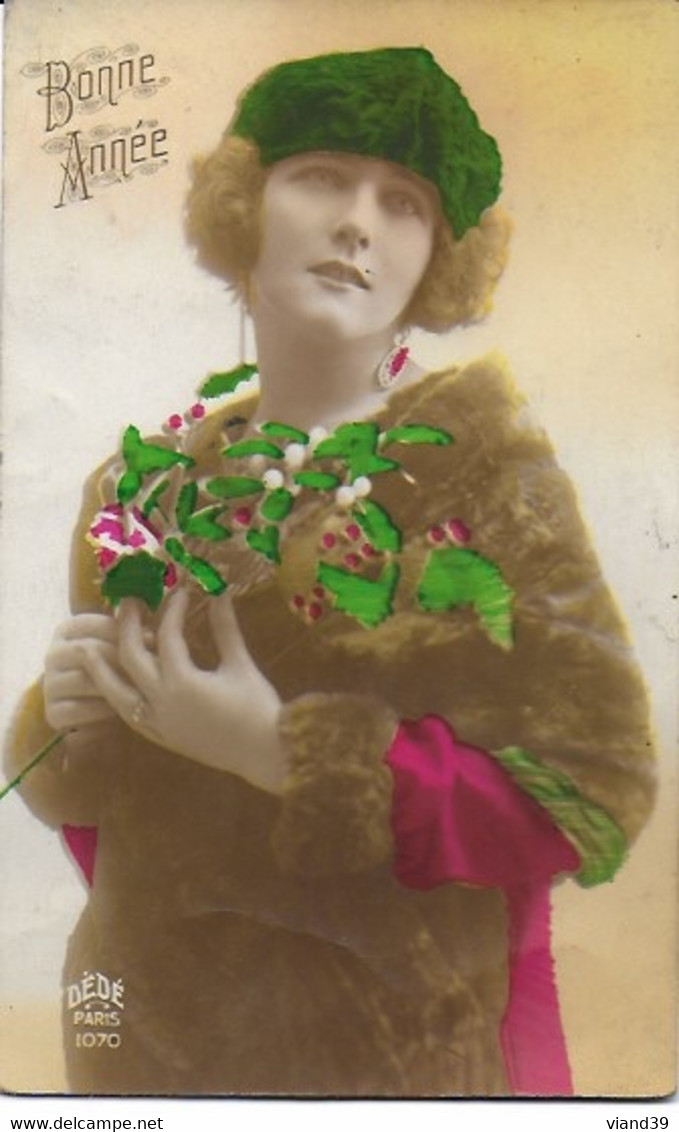 Bonne Année - Lot De 12 CPA - Thème : Femmes - Cartes Des Années  1920-1930 - Collections & Lots