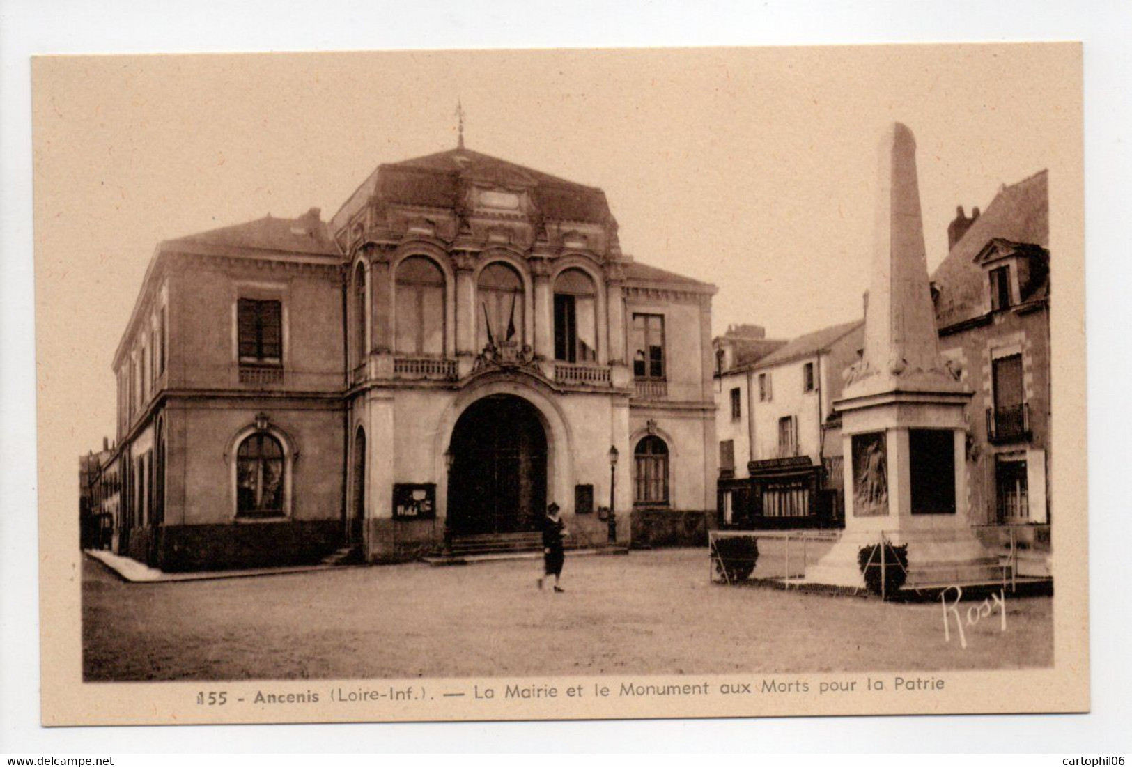 - CPA ANCENIS (44) - La Mairie Et Le Monument Aux Morts Pour La Patrie - Edition Chapeau 155 - - Ancenis