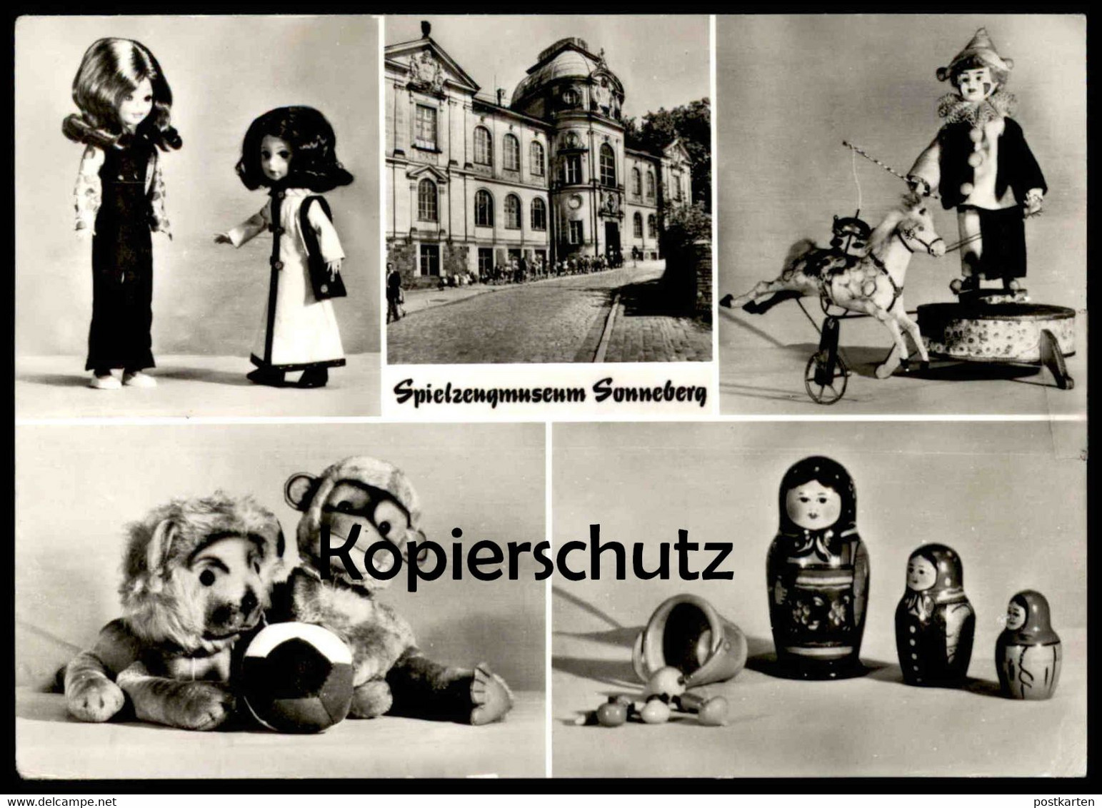 ÄLTERE POSTKARTE SPIELZEUGMUSEUM SONNEBERG THÜRINGEN PUPPE SPIELZEUG AFFE LÖWE STOFFTIER CLOWN HARLEKIN MATRUSCHKA AK - Sonneberg