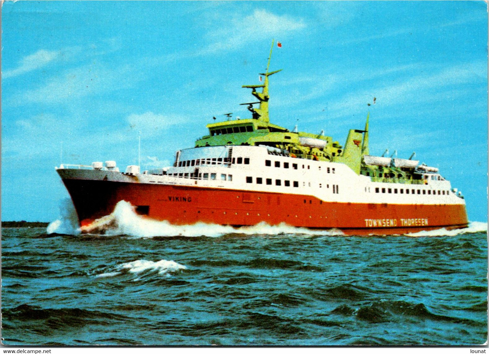 Bâteau - Car FERRY - A VIKING Car Feery Of The Twnsend Thoresen Fleet Southampton - Le Havre - DOVER - ZEEBRUGGE - Ferries