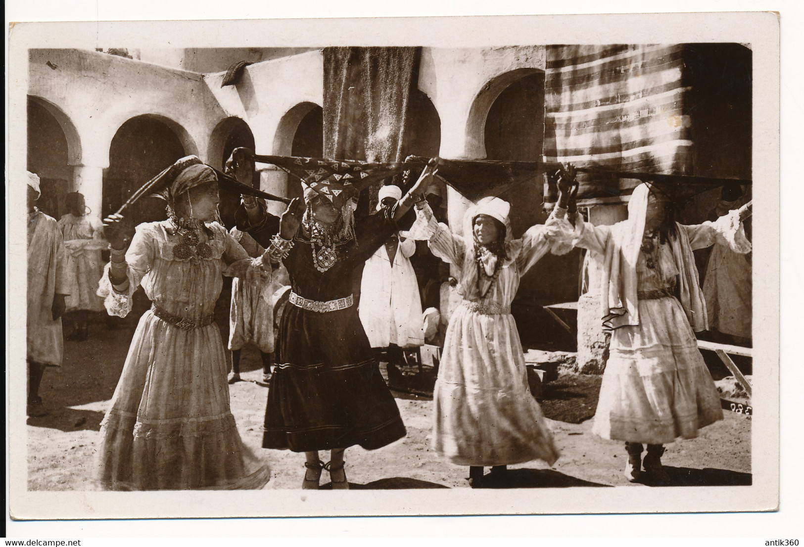 CPA ALGERIE Ghardaia Danses D'Ouleds Naïls - Ghardaïa