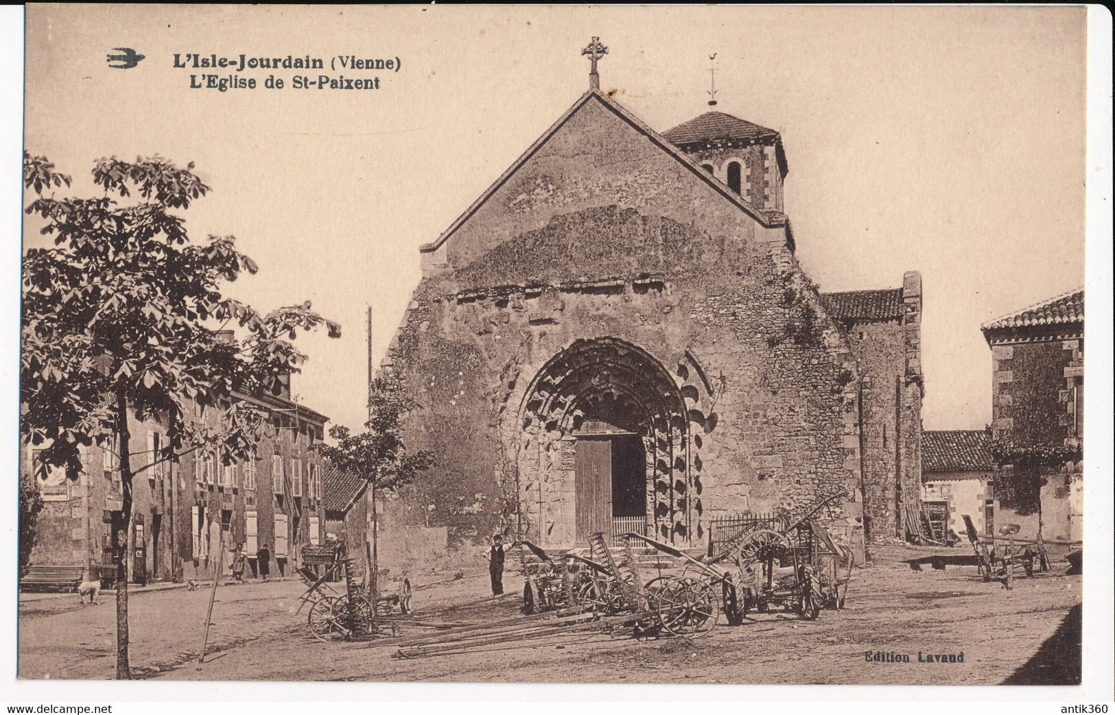 CPA 86 L'ISLE JOURDAIN L'Eglise De Saint Paixent - L'Isle Jourdain