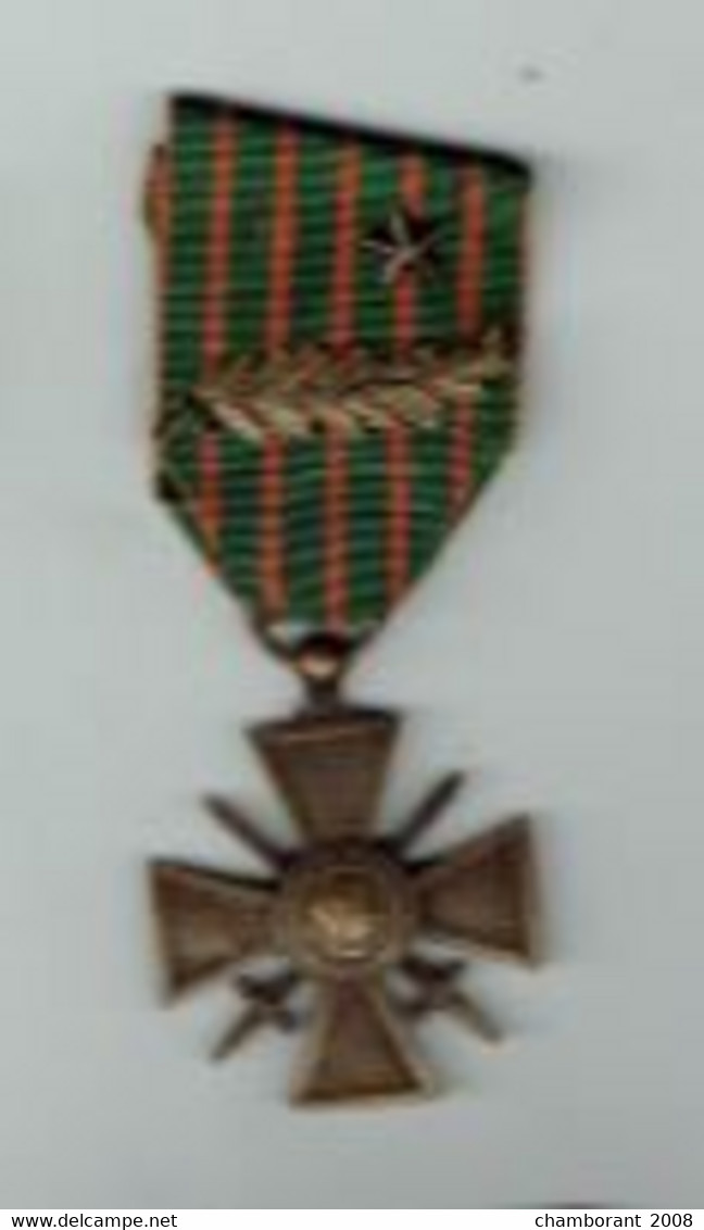 Croix De Guerre 14-18 Avec Palme Et étoile - Francia