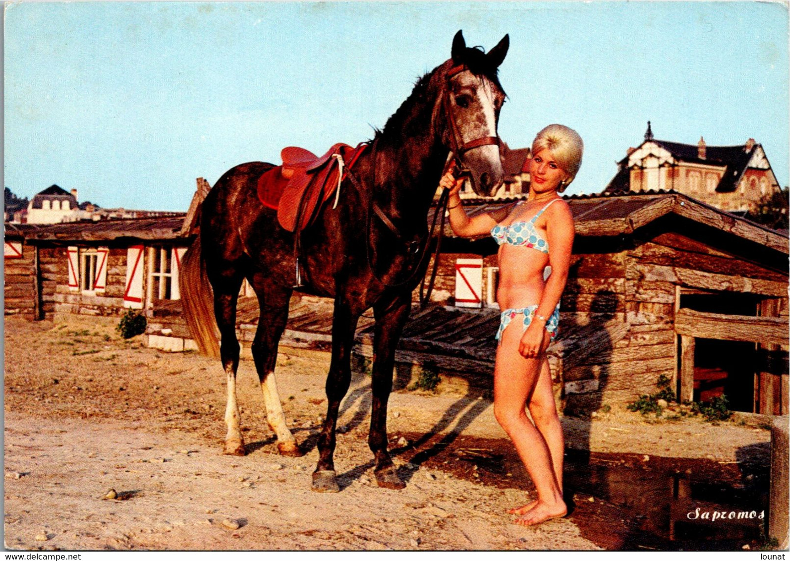 PIN-UPS - Jolie Baigneuse - Cheval - Femme - Sapromos - Pin-Ups