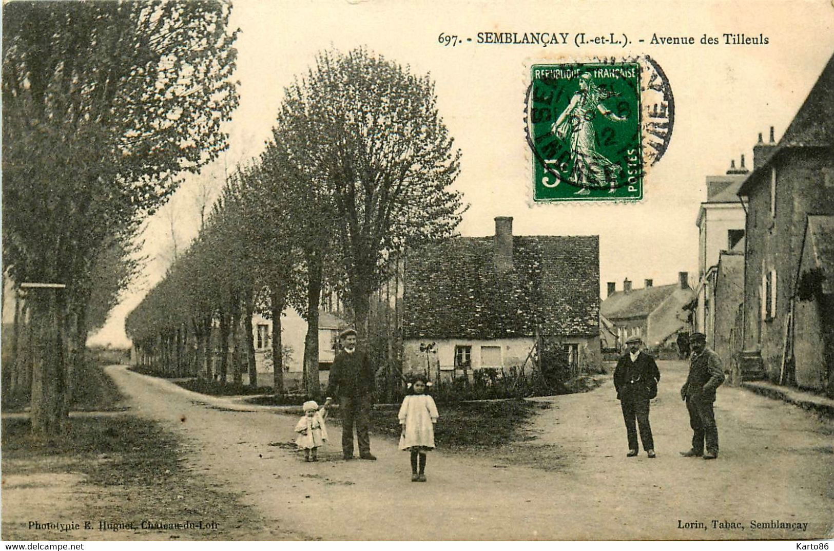 Semblançay * Avenue Des Tilleuls * Villageois - Semblançay