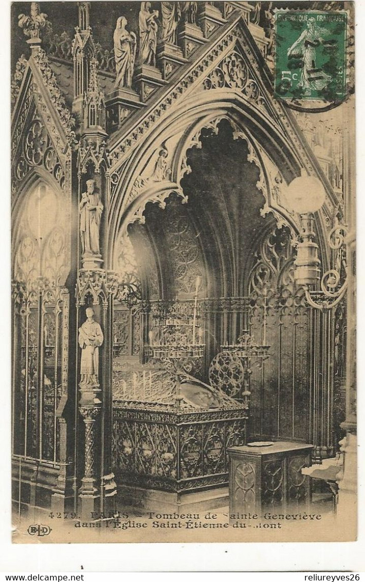 CPA,D.75 ,N°4279, Paris ,Tombeau De Sainte Geneviève Dans L' église Saint  Etienne Du Mont ,Ed. E.L.D. 1919. - Iglesias