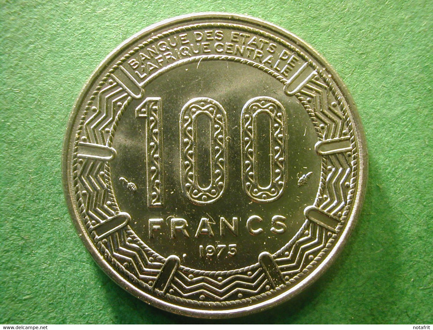 Gabon 100 Fr 1975  AU - Other - Africa