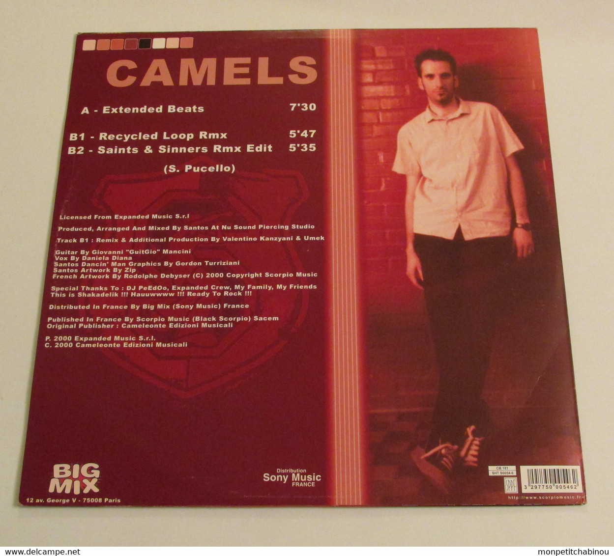 Maxi 33T SANTOS : Camels - Dance, Techno & House