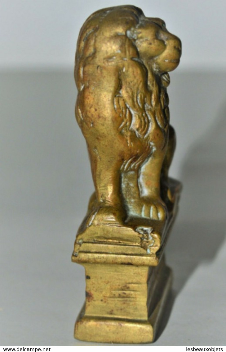 ANCIENNE PETITE STATUETTE BRONZE LION OBJET DE VITRINE COLLECTION DECO