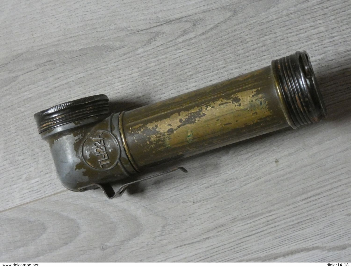 LAMPE US TL-122-A. WW2. COMPLETE EN ETAT DE MARCHE, AMPOULE D'ORIGINE. - Equipment