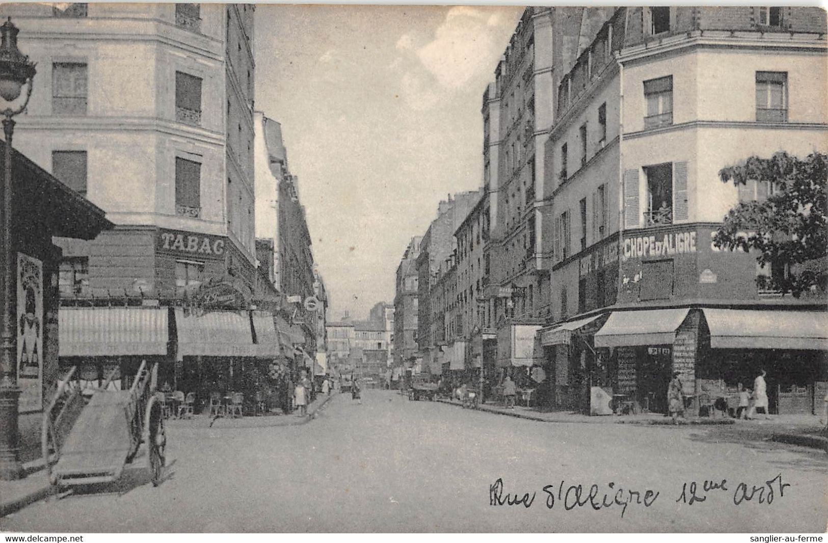 CPA 75 PARIS XIIe PARIS RUE D'ALIGRE - Arrondissement: 12