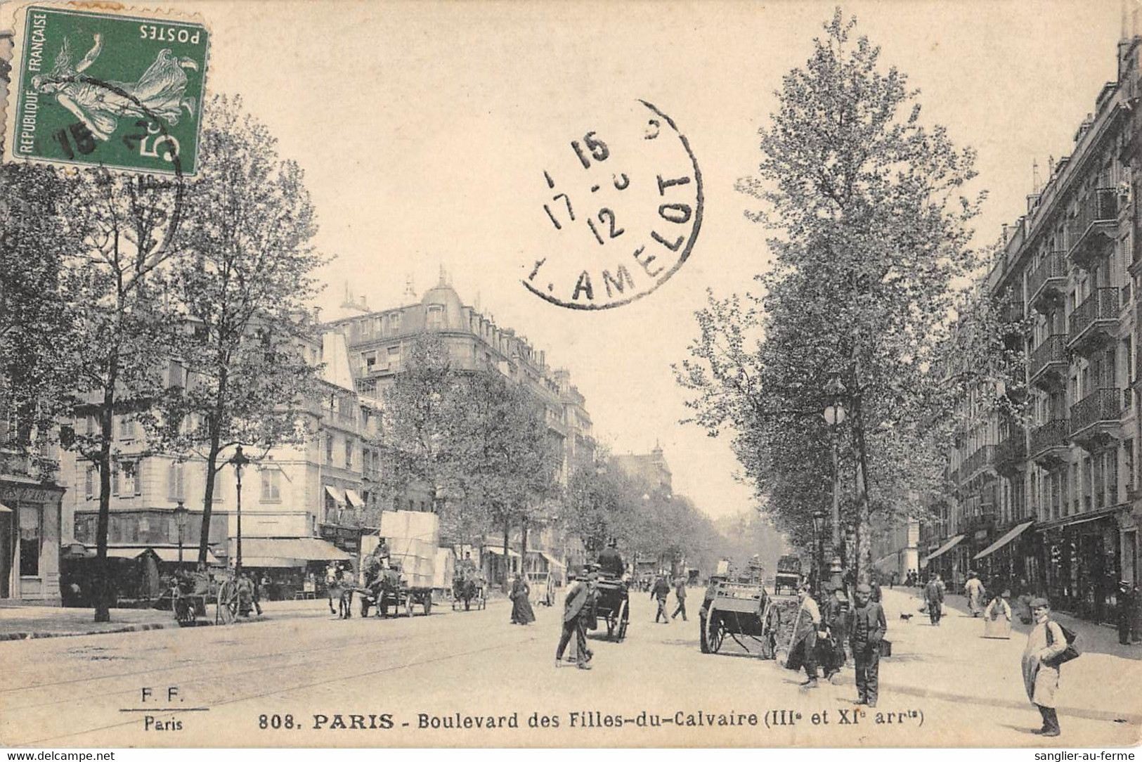 CPA 75 PARIS IIIe PARIS LA RUE DES FILLES DU CALVAIRE - Arrondissement: 03