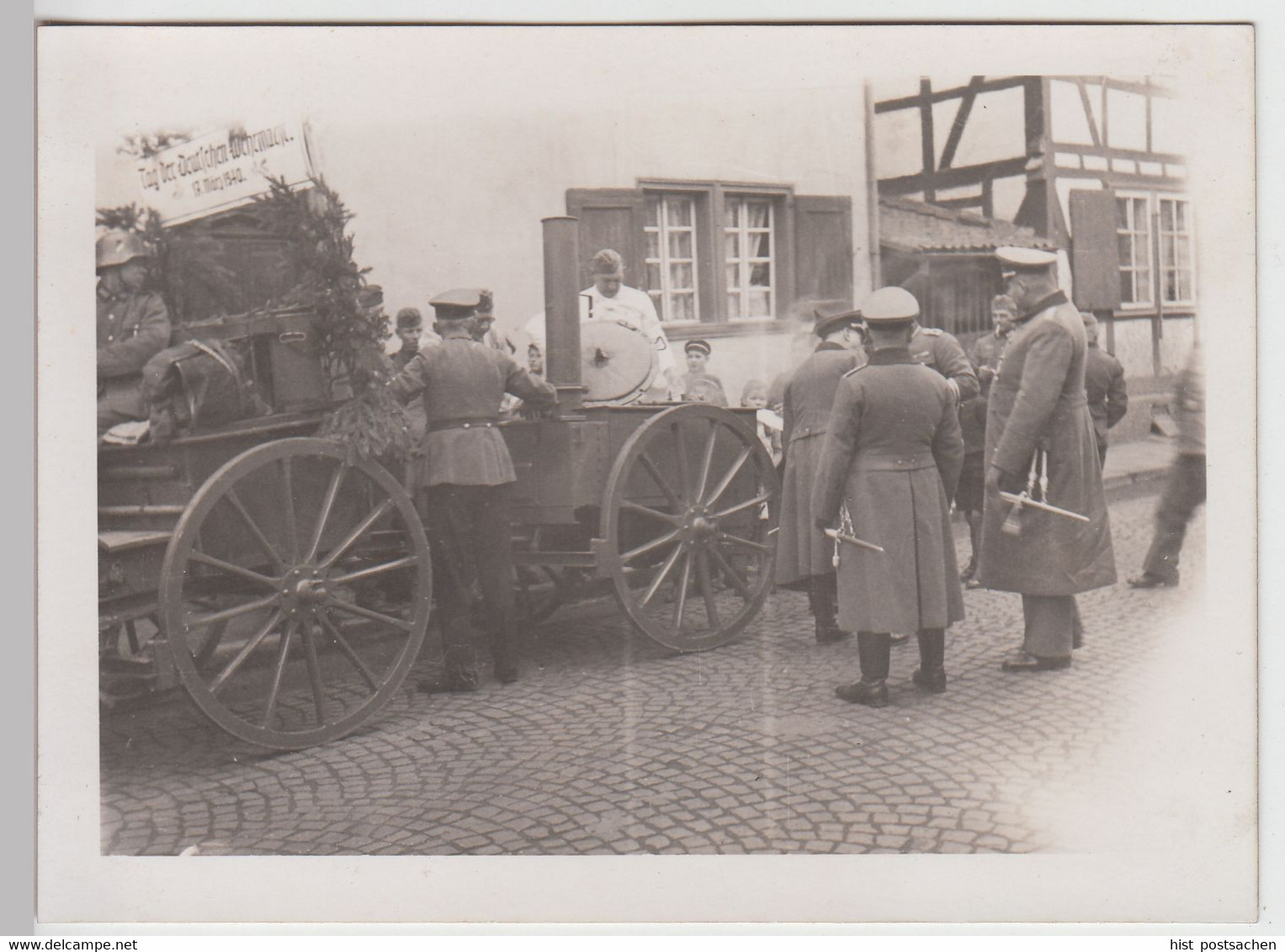 (F22157) Orig. Foto Feldküche A. Straße, Tag D. Wehrmach 1940 - Krieg, Militär