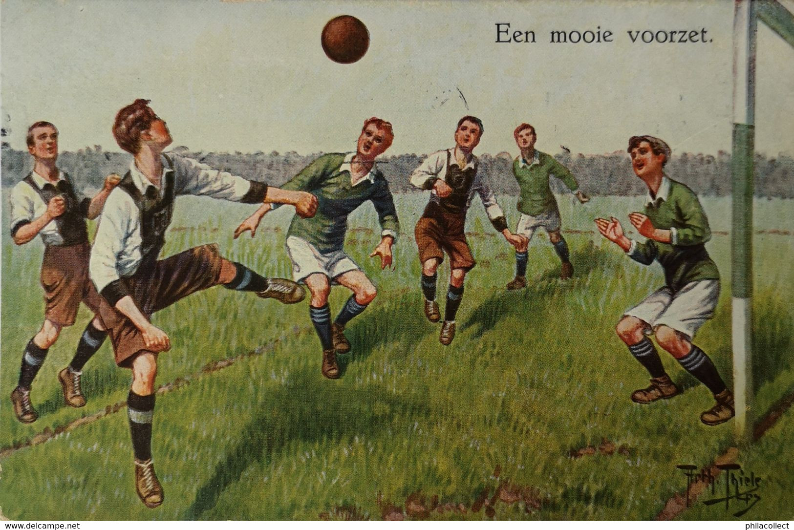 Arthur Thiele /  Voetbal - Soccer - Fussbal - Een Mooie Voorzet Used NL 193? - Thiele, Arthur