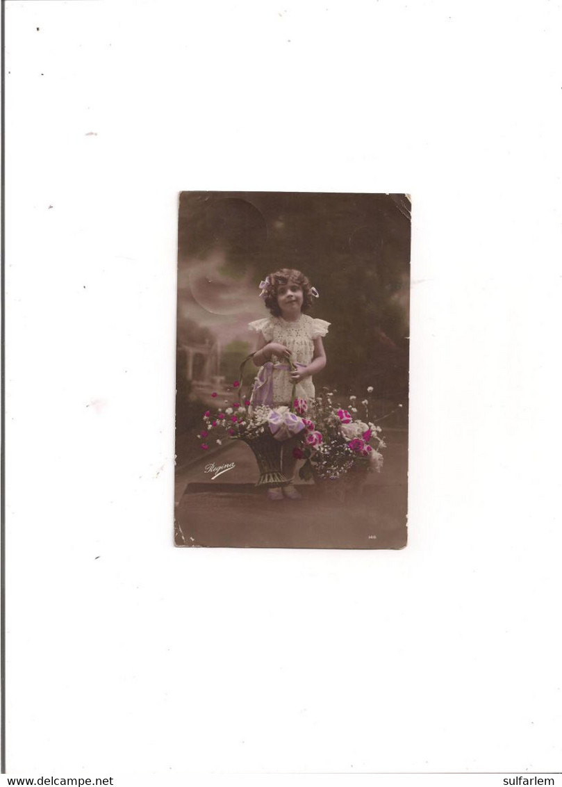 Belgique Carte Postale Oblitération SILLY 1920 (fillette Avec Panier Fleuri) - Silly