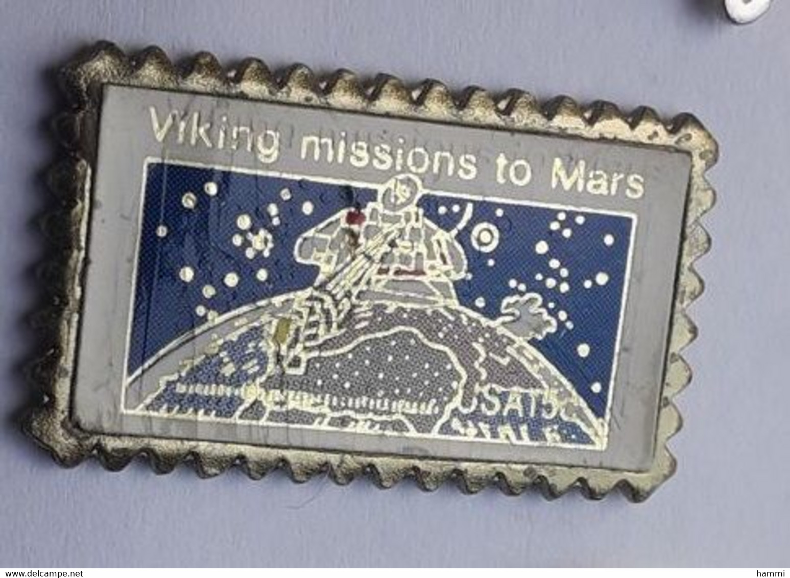 QQ470 Pin's Space Espace Fusée Viking Missions To Mars Timbre Poste PTT USA  Achat Immédiat - Space
