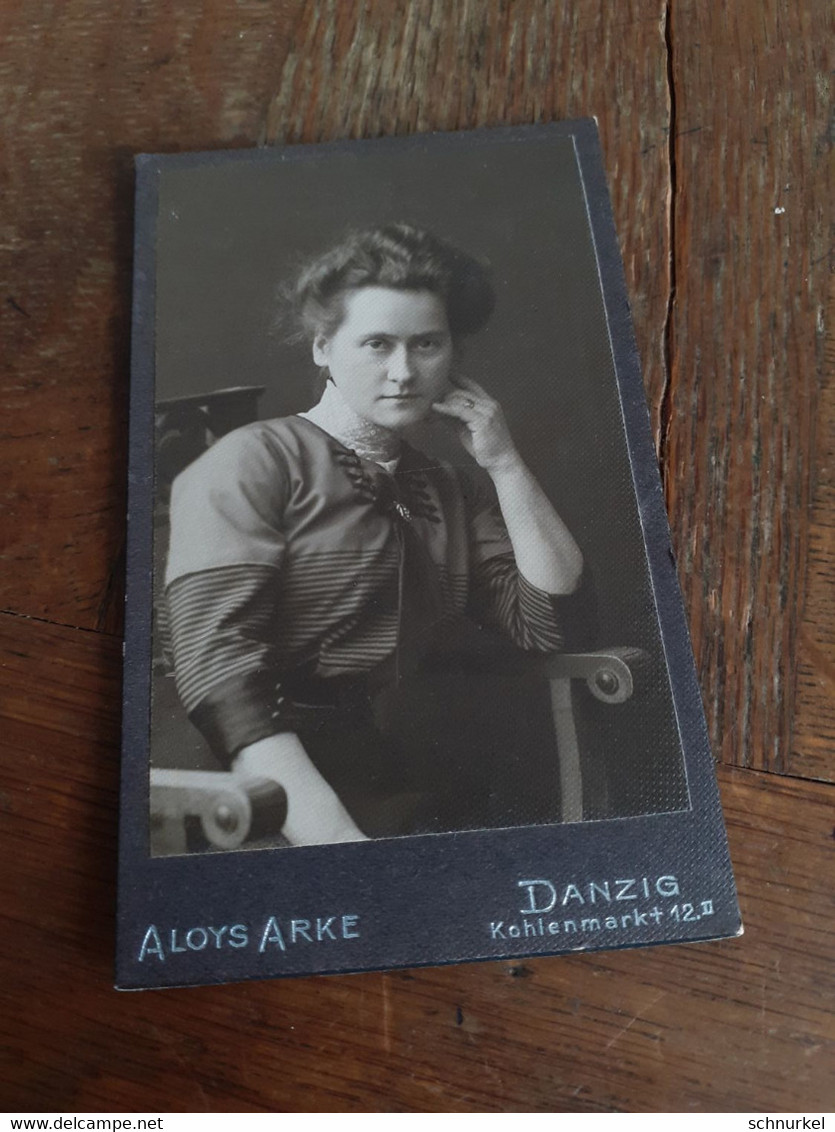 DANZIG - GDANSK - POLEN - ALOYS ARKE - ATTRAKTIVE DAME MIT TIEFEM BLICK - Places