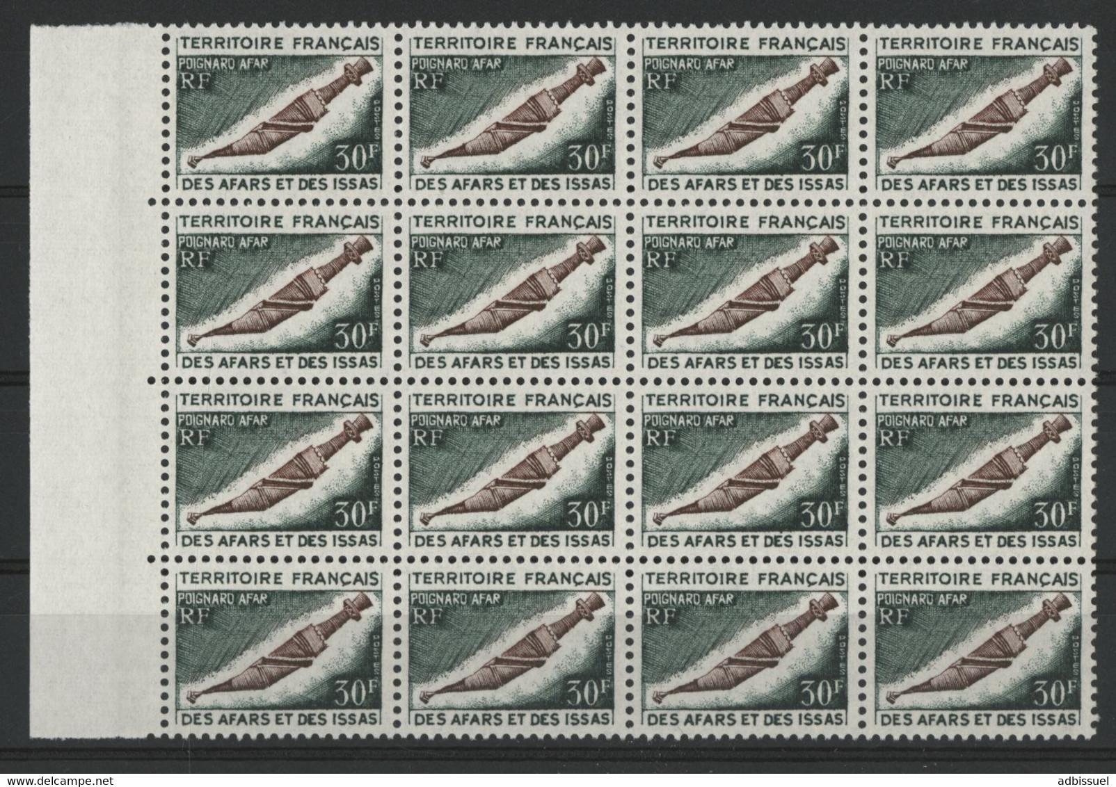 AFARS Et ISSAS N° 383 Bloc De Seize Cote 40 € " POIGNARD AFAR" Neufs ** (MNH) TB (0,4 € Par Timbre) - Unused Stamps