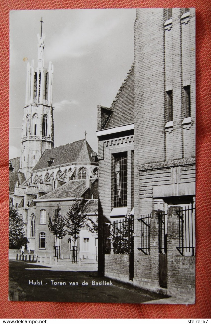 Hulst - Toren Van De Basiliek - Hulst