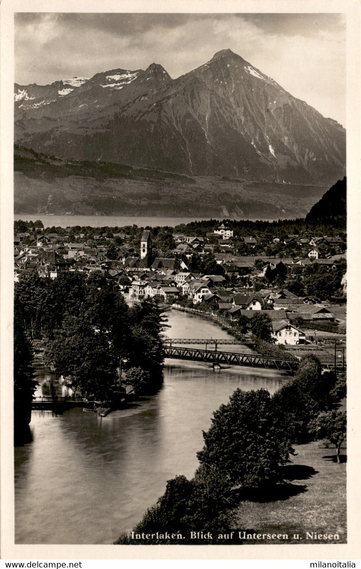 Interlaken - Blick Auf Unterseen U. Niesen (3051) - Unterseen