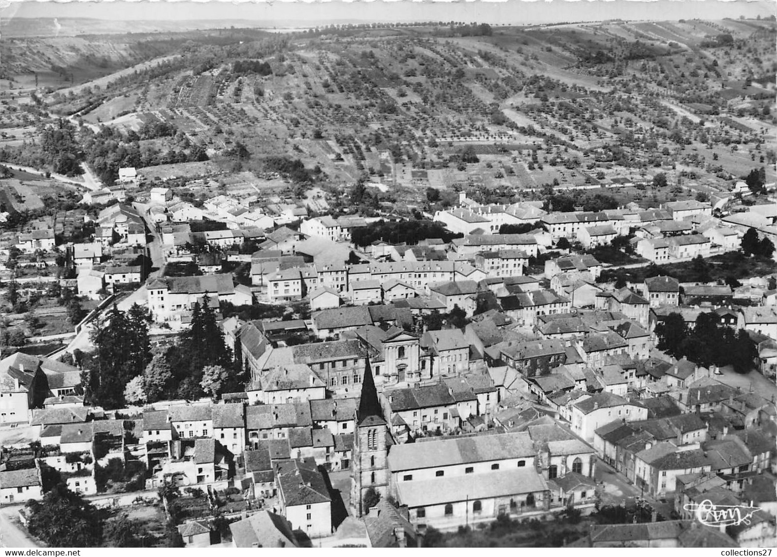 57-VIC-SUR-SEILLE- VUE PANORAMIQUE AERIENNE - Vic Sur Seille