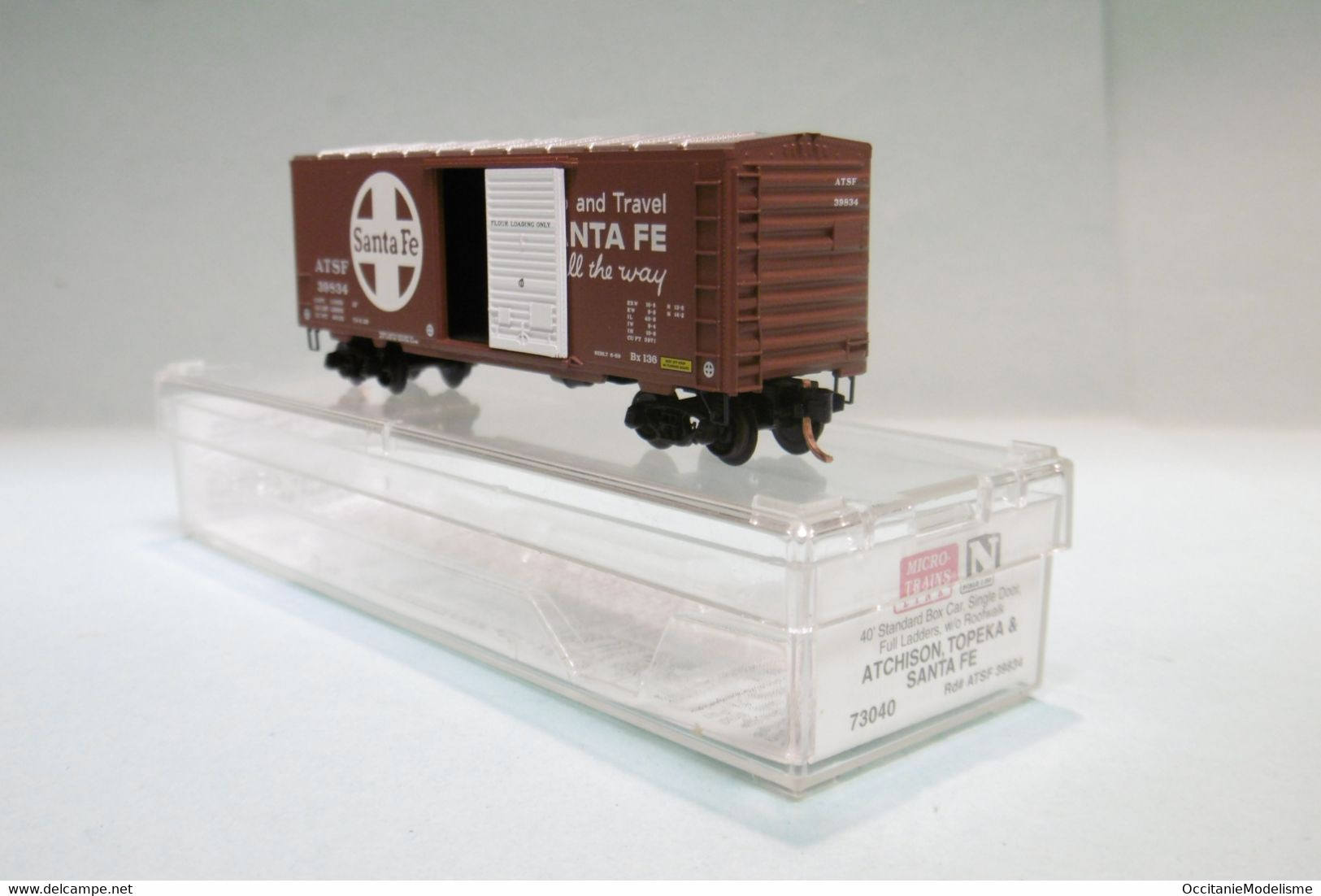 Micro-Trains Line - WAGON US 40' Standard BOX CAR ATSF Santa Fe Réf. 73040 BO N 1/160 - Güterwaggons