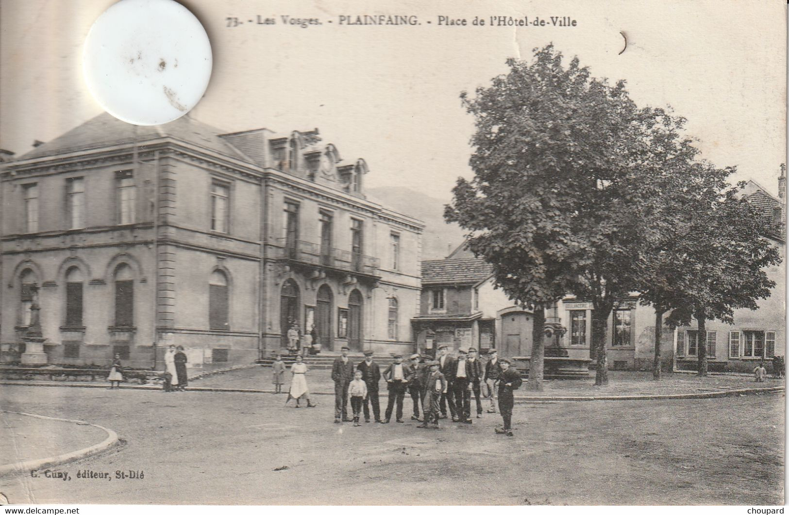 88 - Carte Postale Ancienne De   PLAINFAING   Place De L'Hotel De Ville - Plainfaing