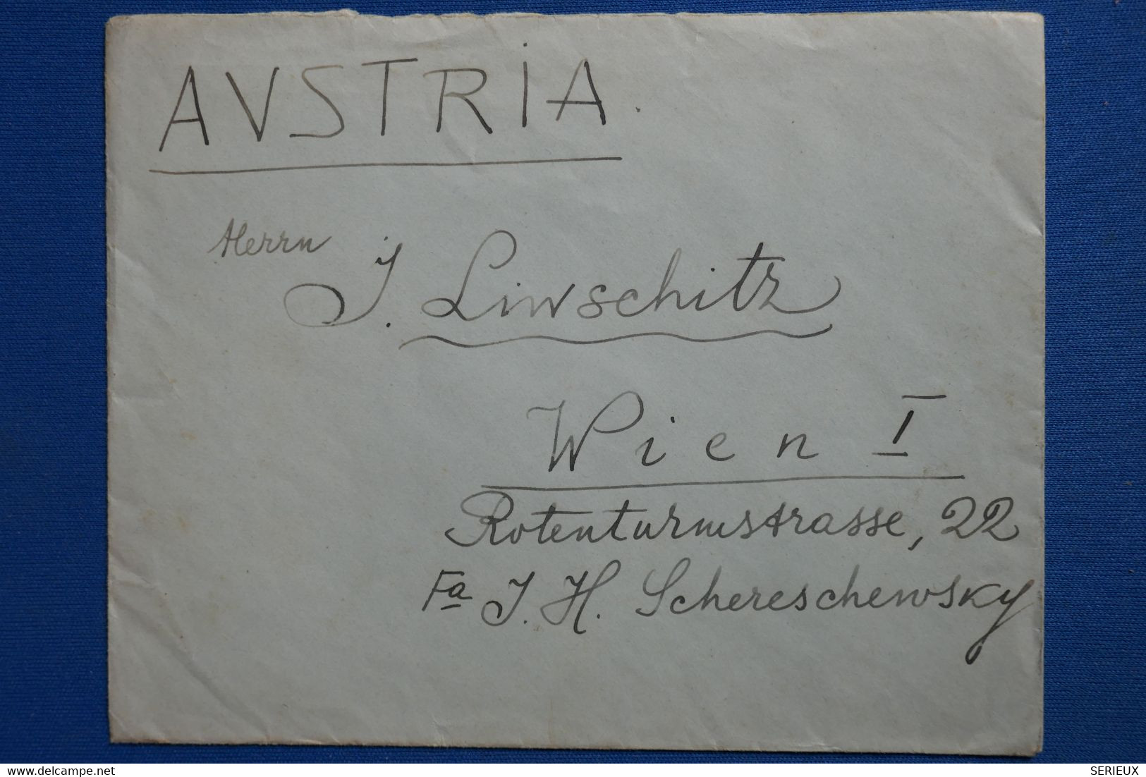 Y11 ROUMANIE BELLE LETTRE    1932 POSTE  AERIENNE BUCAREST POUR  L AUTRICHE  + AFFRANCHISSEMENT INTERESANT - Brieven En Documenten