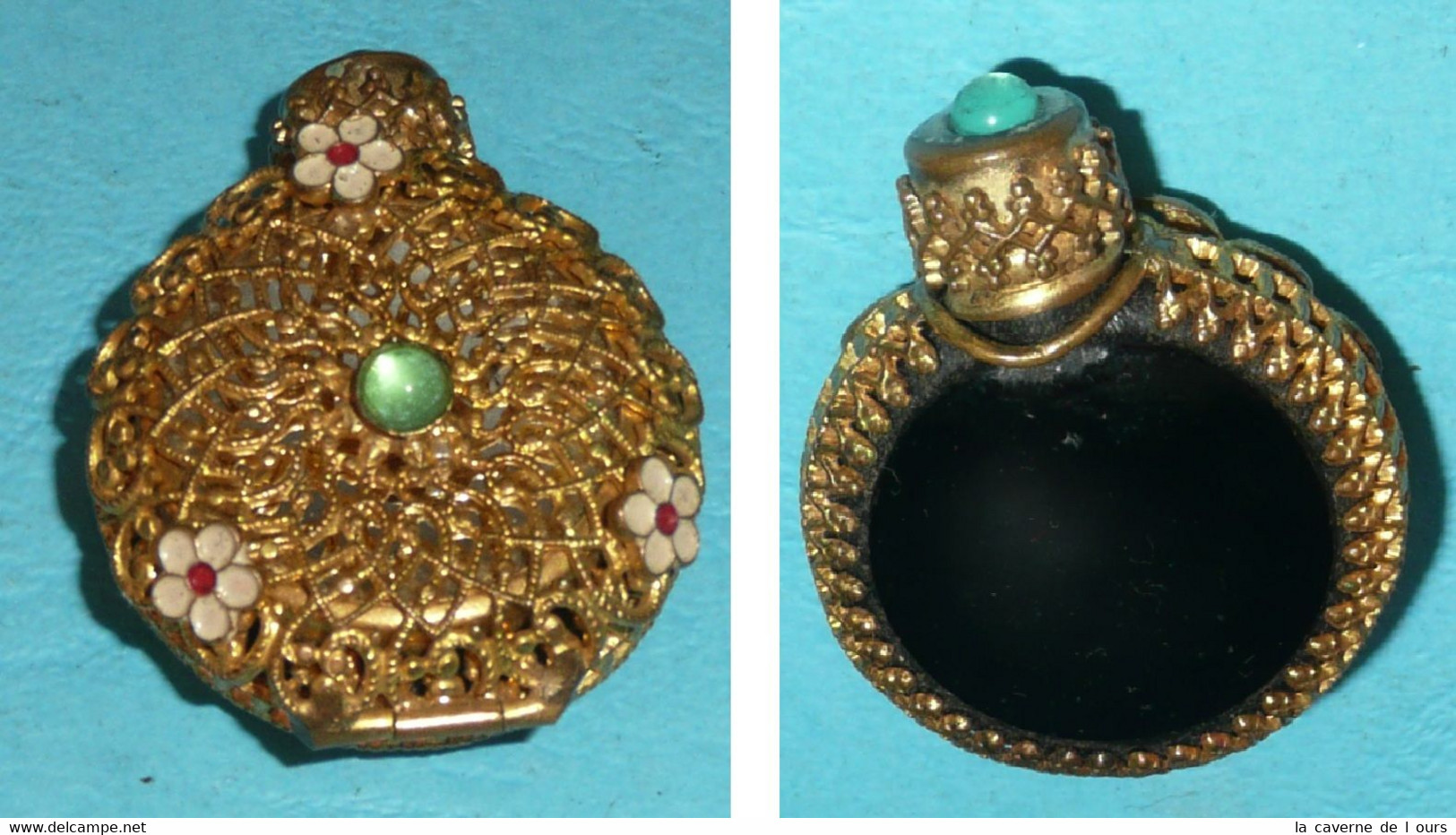 Rare Ancien Flacon De Parfum, à Sels, Vinaigrette, Métal Doré émaillé Et Verre Noir, émail, Miroir De Poche, Cabochon - Flakons (leer)