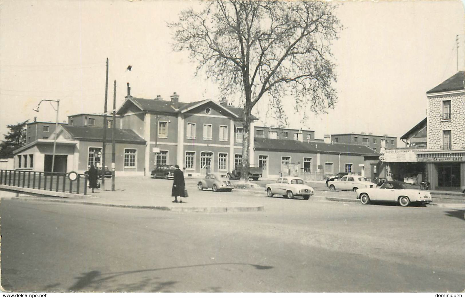 Lot de 60 CPA Ile-de-France Région Parisienne Très belles animations