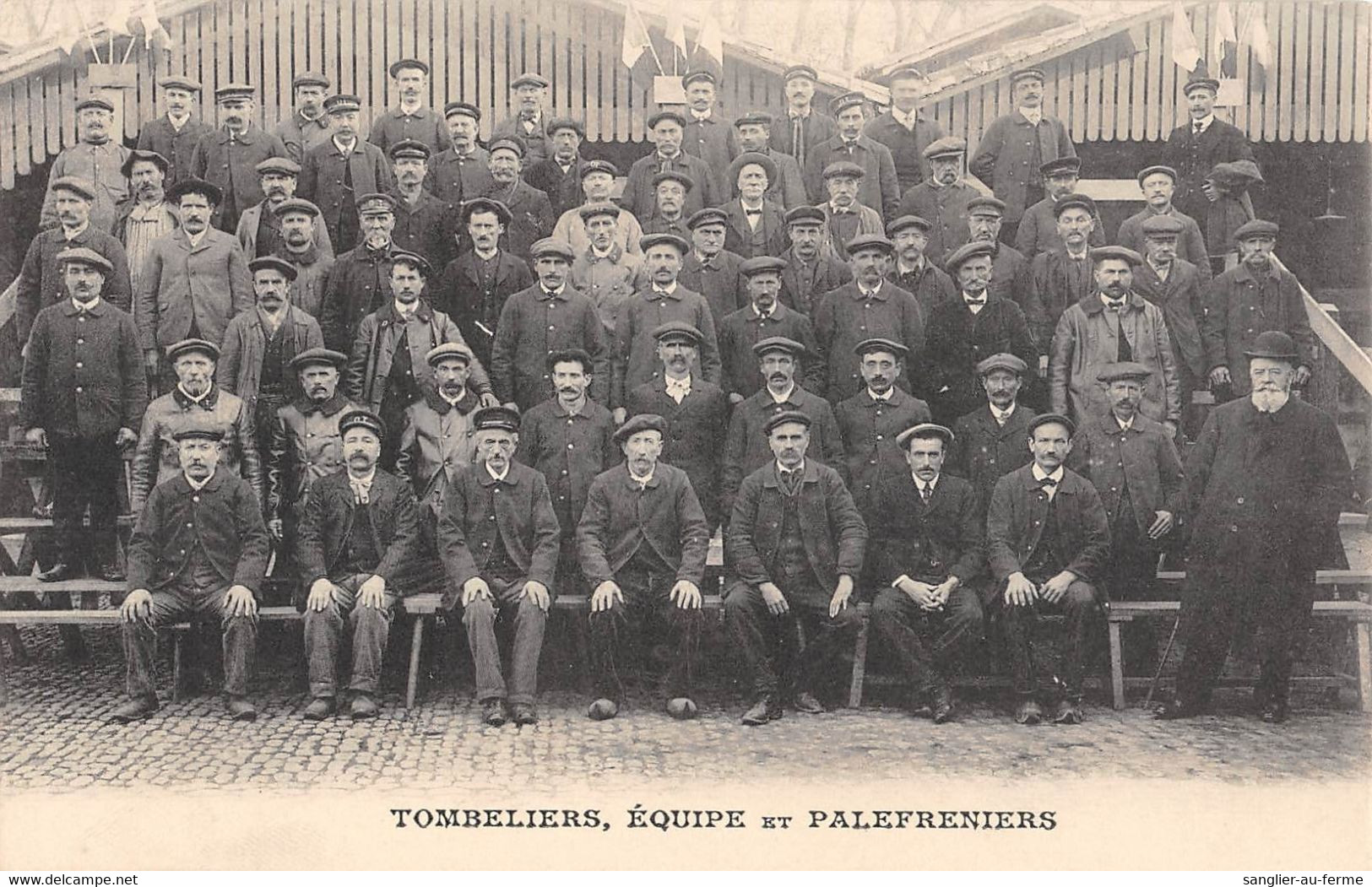 CPA 31 TOULOUSE TRAMWAYS ET OMNIBUS F.PONS DE TOULOUSE TOMBELIERS EQUIPE ET PALEFRENIERS - Toulouse